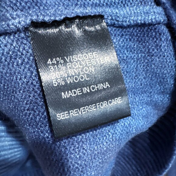 Knot Sisters Image Sweater - Picture 10 of 11